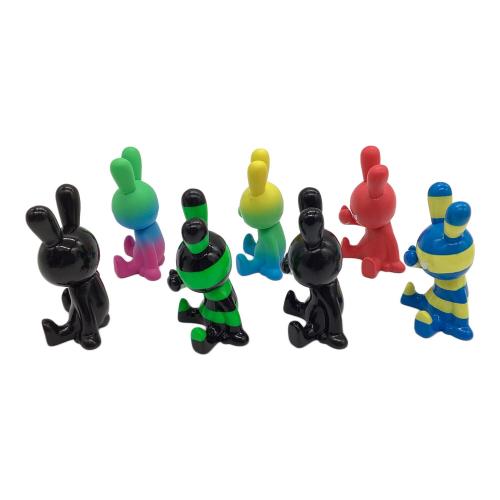ブラックラビット フィギュアセット｜トレファクONLINE