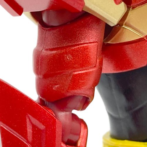 フィギュア 仮面ライダービルド クローズビルドフォーム S.H.Figuarts