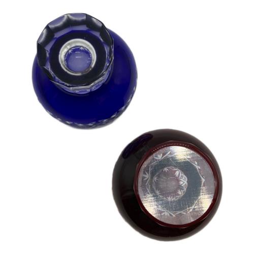 江戸切子 (エドキリコ) 赤被台付ワイングラス 矢来かすり