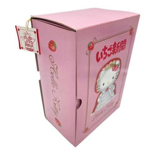 HELLO KITTY (ハローキティ) 25周年記念 キティ いちご新聞ドール ヌイグルミ