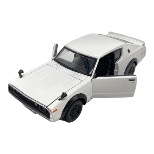Maisto (マイスト) ミニカー 1/24 NISSAN SKYLINE 2000GT-R