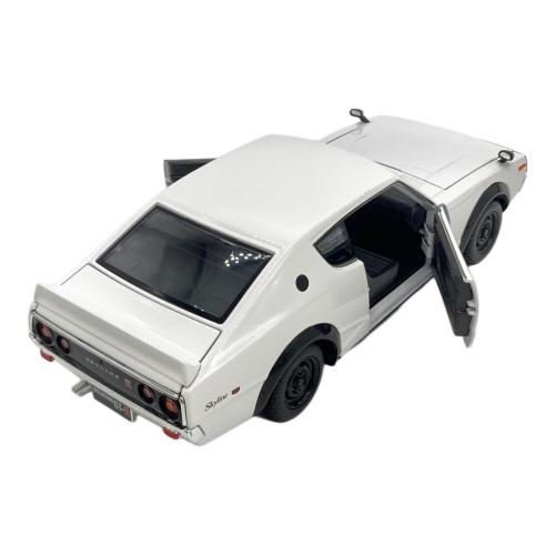 Maisto (マイスト) ミニカー 1/24 NISSAN SKYLINE 2000GT-R