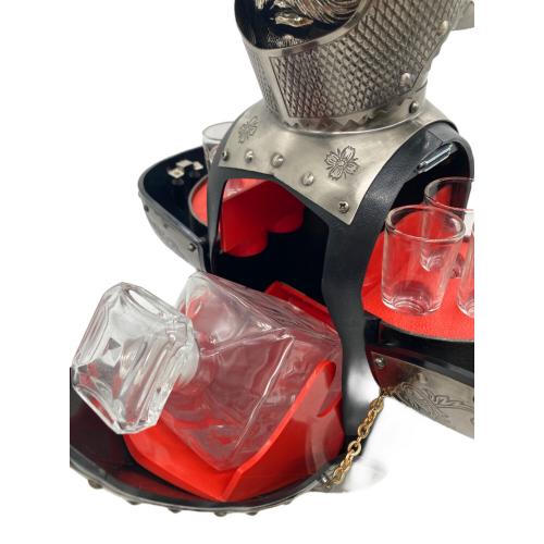 ニッカウィスキー　King Arthur デキャンタセット　西洋甲冑　希少　レア NIKKA ニッカウイスキー 西洋甲冑 King Arthur ショットグラス6