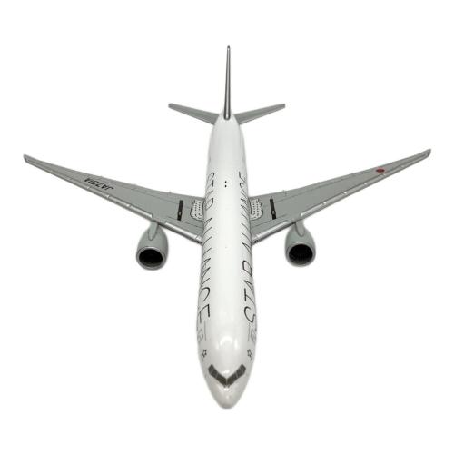 ANA (アナ) 飛行機 スターアライアンス JA731A