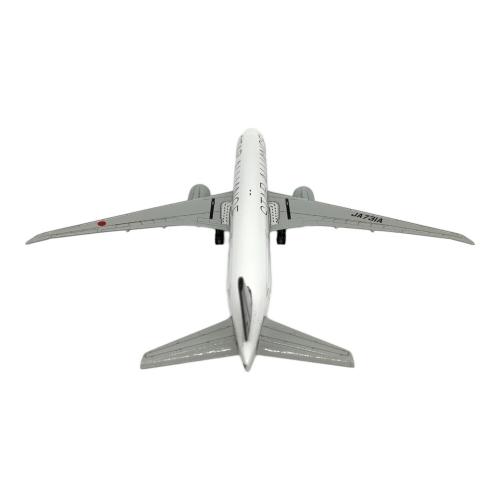 ANA (アナ) 飛行機 スターアライアンス JA731A