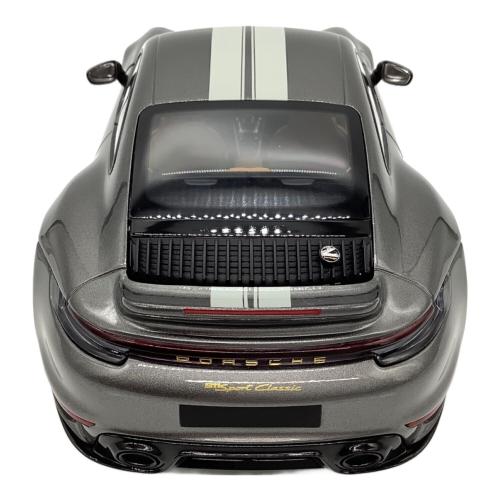 MINICHAMPS (ミニチャンプス) 1/18 ポルシェ 911 (992) スポーツ