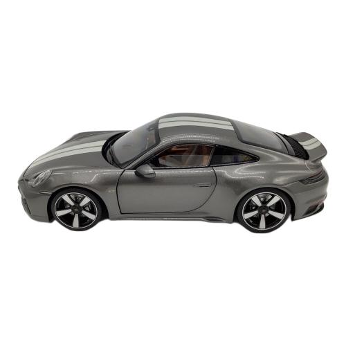 MINICHAMPS (ミニチャンプス) 1/18 ポルシェ 911 (992) スポーツ