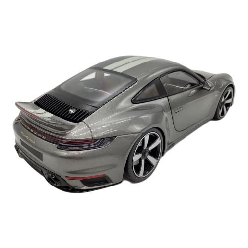 MINICHAMPS (ミニチャンプス) 1/18 ポルシェ 911 (992) スポーツ