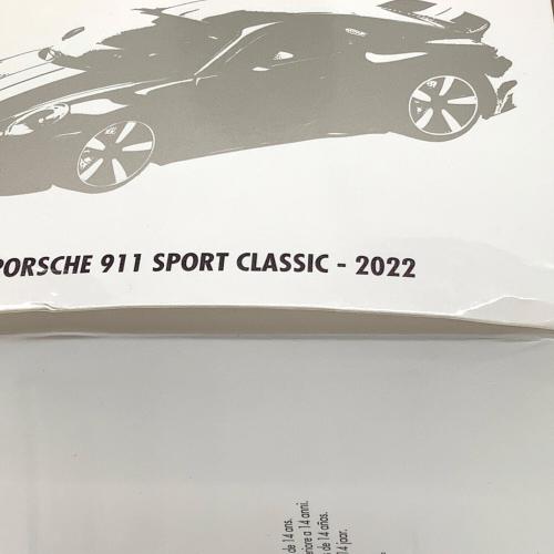 MINICHAMPS (ミニチャンプス) 1/18 ポルシェ 911 (992) スポーツ クラシック 2022 グレーメタリック/ストライプ モデルカー ダイキャストカー