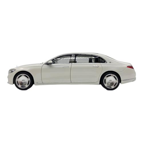 NOREV (ノレブ) メルセデス マイバッハ S 680 4MATIC 2021 メタリックダイヤモンドホワイト モデルカー 1/18 ダイキャスト製