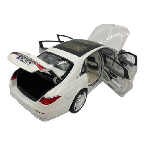 NOREV (ノレブ) メルセデス マイバッハ S 680 4MATIC 2021 メタリックダイヤモンドホワイト モデルカー 1/18 ダイキャスト製