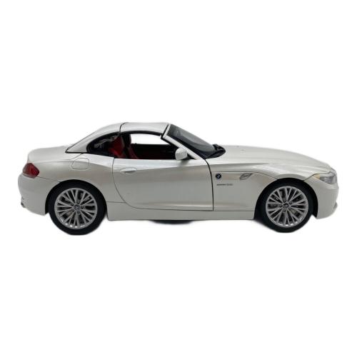 京商 (キョウショウ) 1/18 BMW z4 sDrive35i (E89) モデルカー