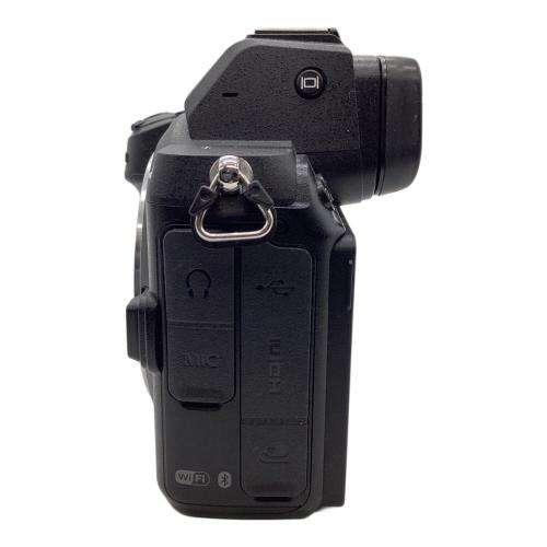 Nikon (ニコン) ミラーレス一眼カメラ Z5 Z5 24-200 レンズキット