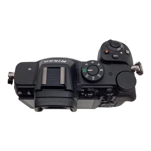 Nikon (ニコン) ミラーレス一眼カメラ Z5 Z5 24-200 レンズキット