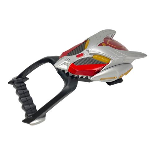 仮面ライダー龍騎 (カメンライダーリュウキ) COMPLETE SELECTION MODIFICATION V BUCKLE ＆ DRAGVISOR CSM 仮面ライダー 箱ダメージ有り