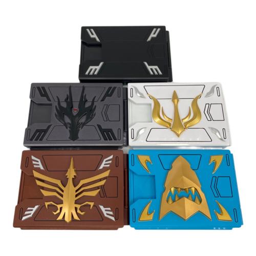 仮面ライダー龍騎 (カメンライダーリュウキ) COMPLETE SELECTION MODIFICATION V BUCKLE ＆ DRAGVISOR CSM 仮面ライダー 箱ダメージ有り