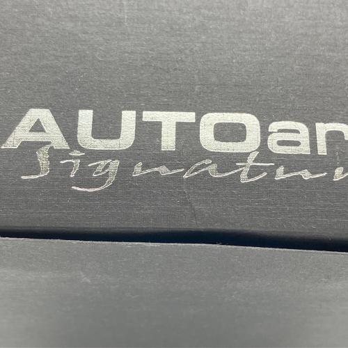 AUTOart (オートアート) 1/18 アストンマーチン ONE-77 （ホワイト） モデルカー シグネチャーシリーズ