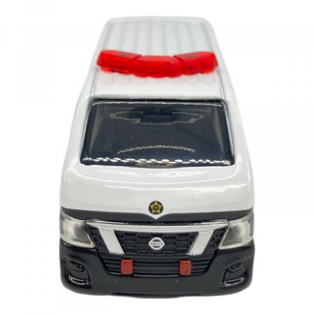 トミカ 日産 NV350キャラバン パトロールカー 非売品 TOMY (トミー) 日産NV350キャラバンパトロールカー トミカ 非売品