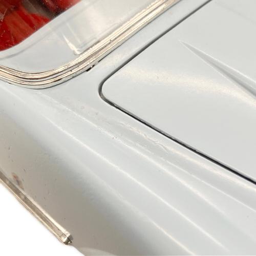 burago (ブラーゴ) B24 SPIDER(1955) 1/18 モデルカー