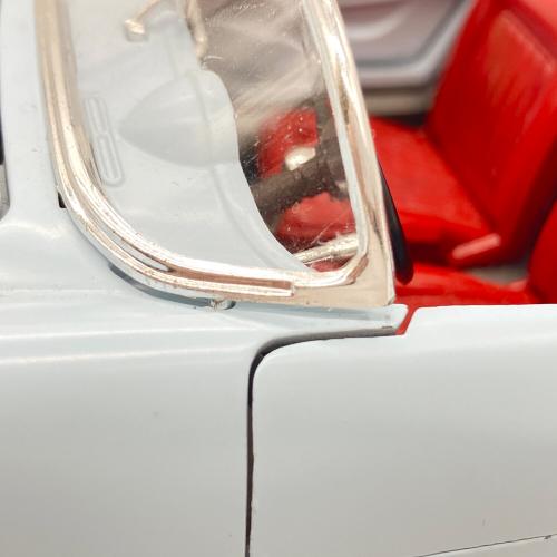 burago (ブラーゴ) B24 SPIDER(1955) 1/18 モデルカー