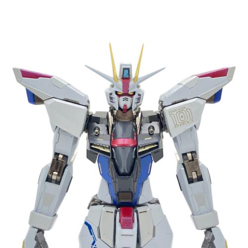 フリーダムガンダム CONCEPT 2 フィギュア METAL BUILD