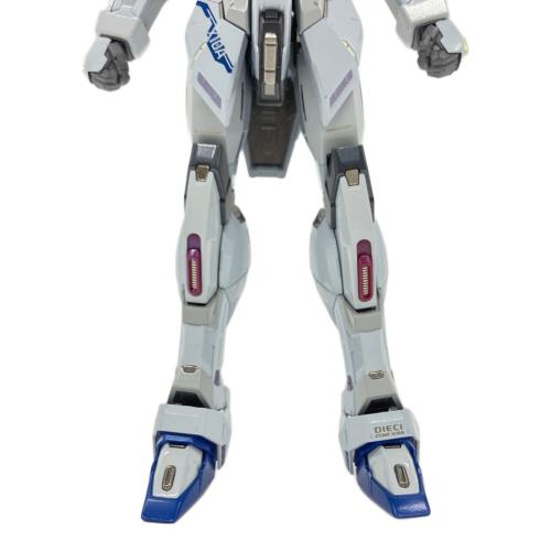 フリーダムガンダム CONCEPT 2 フィギュア METAL BUILD