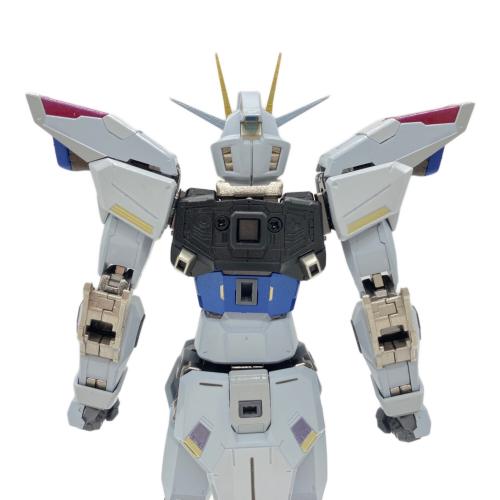 フリーダムガンダム CONCEPT 2 フィギュア METAL BUILD