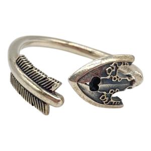 ジョジョの奇妙な冒険 (ジョジョノ奇妙ナ冒険) ダイヤモンドは砕けない スタンドの矢リング キャラクターグッズ シルバー