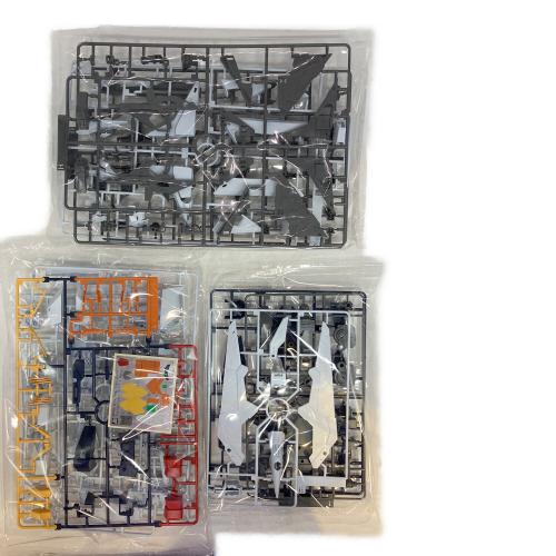 BANDAI (バンダイ) HGUC 1/144 Ξガンダム ガンプラ