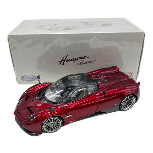 LCD 1/18 パガーニ Pagani Huayra モデルカー