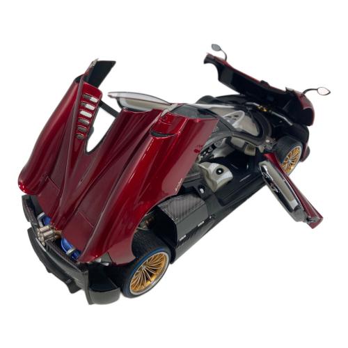LCD 1/18 パガーニ Pagani Huayra モデルカー