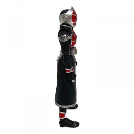 S.H.Figuarts 仮面ライダーウィザード 仮面ライダーウィザードフレイム
