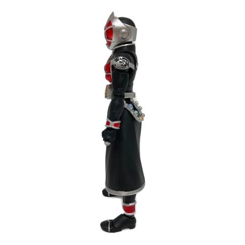 S.H.Figuarts 仮面ライダーウィザード 仮面ライダーウィザードフレイムスタイル 仮面ライダー 開封品