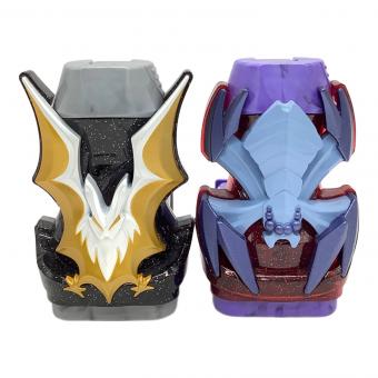 仮面ライダーリバイス DXジャイアントスパイダーバイスタンプ＆メガバットバイスタンプセット (BD/DVD リバイスForward 仮面ライダーライブ＆エビル＆デモンズ スペシャル版同梱品)
