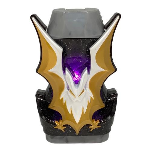 仮面ライダーリバイス DXジャイアントスパイダーバイスタンプ＆メガバットバイスタンプセット (BD/DVD リバイスForward 仮面ライダーライブ＆エビル＆デモンズ スペシャル版同梱品)