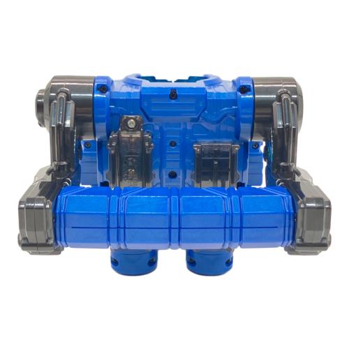 BANDAI (バンダイ) 変身凍拳 DXグリスブリザードナックル 仮面ライダー プミアムバンダイ