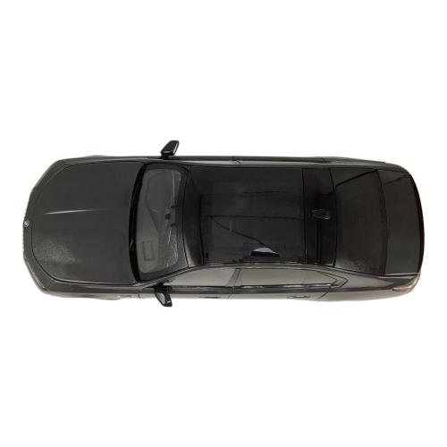 MINICHAMPS (ミニチャンプス) 1/18 BMW i7 M70 (G70) 2024 モデルカー スレ・箱ヘコミヤブレ有