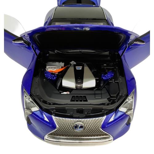 レクサス特注 1：18 レクサス LC500h モデルカー 箱ツブレ・ヤブレ有