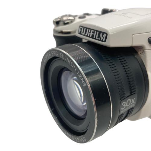 FUJIFILM (フジフィルム) デジタルカメラ FinePix S4500 動作不良：電源が付かない