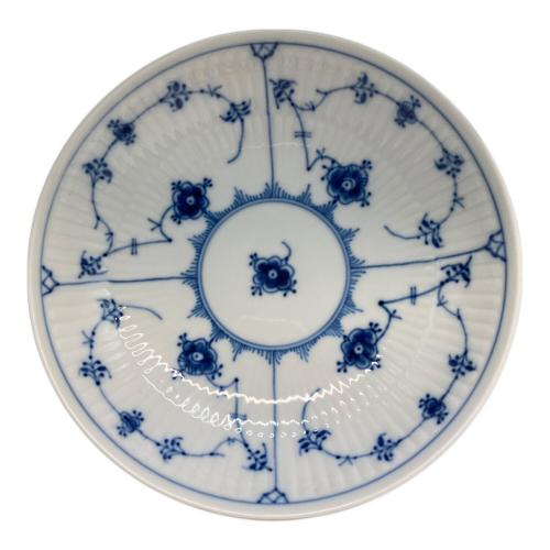 ROYAL COPENHAGEN (ロイヤル・コペンハーゲン) ケーキディッシュ 18ｃｍ ブルーフルーテッド・プレイン
