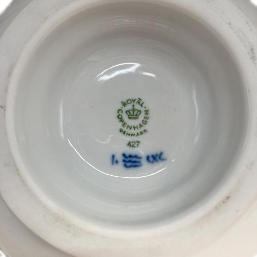 ROYAL COPENHAGEN (ロイヤル・コペンハーゲン) ケーキディッシュ 18ｃｍ ブルーフルーテッド・プレイン