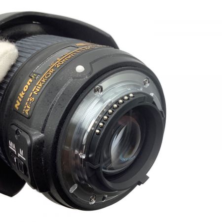 Nikon (ニコン) 大口径超広角単焦点レンズ AF-S NIKKOR 20㎜ 1:1:8 -