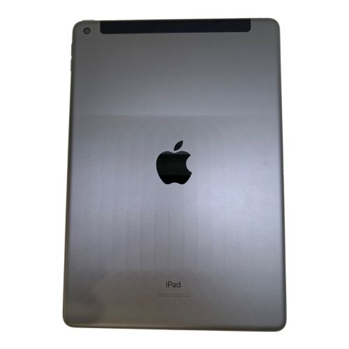 iPad(第8世代) MYMH2J/A docomo 32GB ○ サインアウト確認済 356752117270930