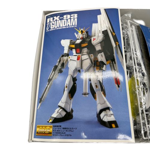 BANDAI (バンダイ) ガンプラ 1/100 マスターグレードモデル 地球連邦軍ニュータイプ専用モビルスーツ