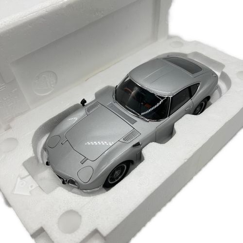 AUTO art MILLENNIUM モデルカー 箱色ヤケ有 TOYOTA 2000GT COUPE 