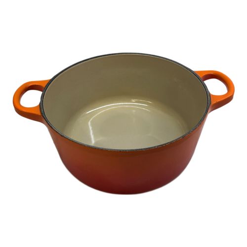 LE CREUSET (ルクルーゼ) ホーロー両手鍋 18cm レッド×オレンジ