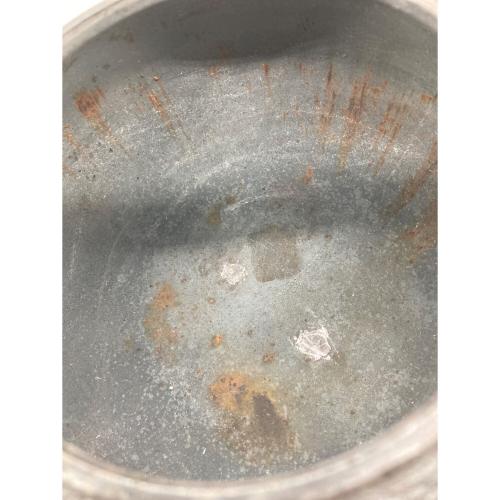 南部鉄器 (ナンブテッキ) 鉄瓶 18型平丸肌 岩鋳