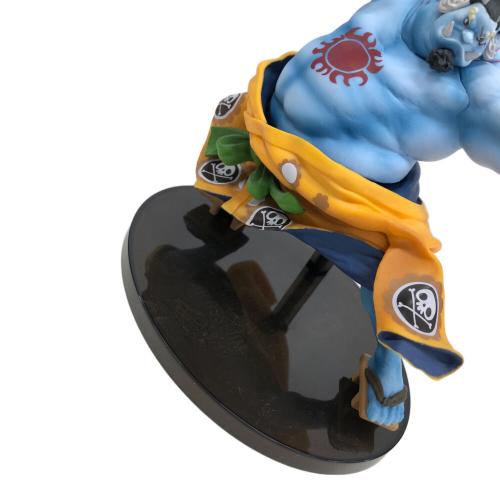 フィギュア ジンベエ(通常カラーver.) 「ワンピース」 BANPRESTO WORLD FIGURE COLOSSEUM 造形王頂上決戦2 vol.4