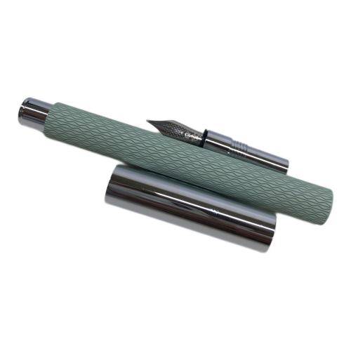 FABER-CASTELL ambition OpArt(ファーバーカステル　アンビション　オプアート）万年筆　ミントグリーン