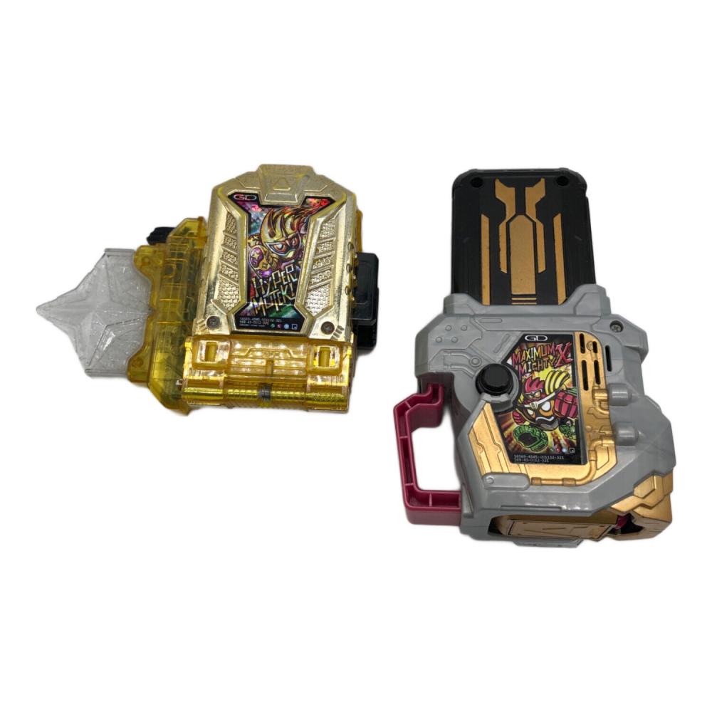 仮面ライダーグッズ　主にエグゼイドです。 1078001873403135_01_5768w.jpeg